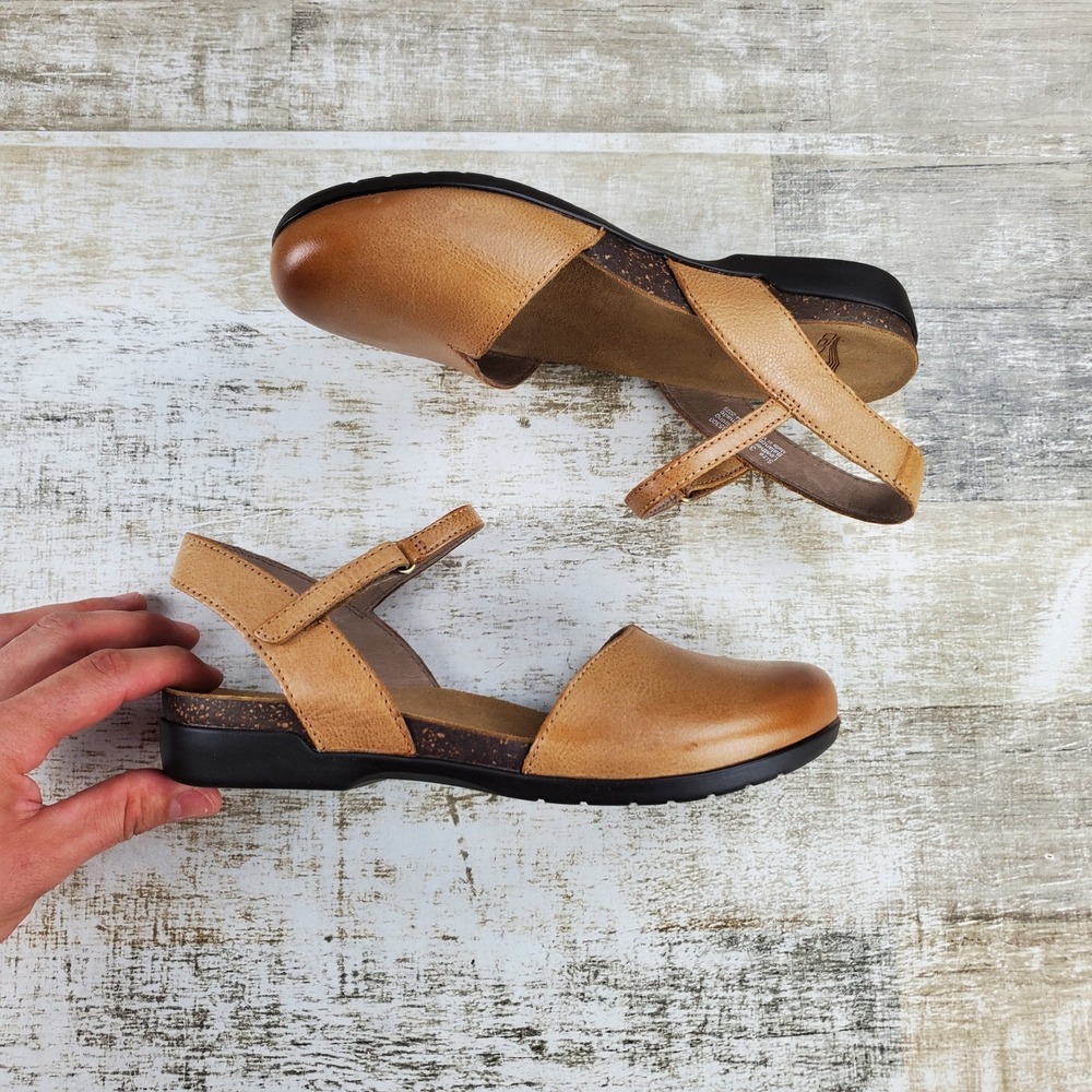Dansko Rowan Womens Mary Jane Sandals Sz 8.5 - 9 Honey Distressed Ankle Strap - Picture 3 of 10